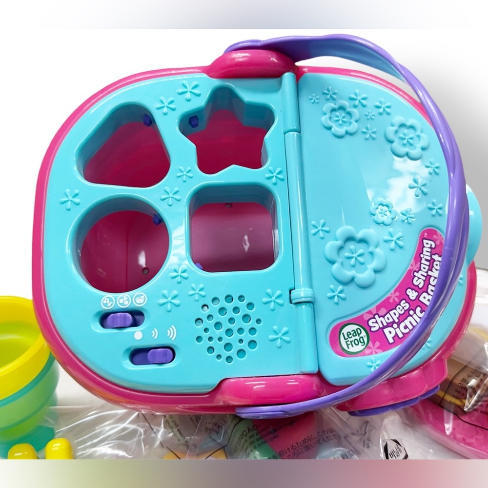 LeapFrog Shapes & Sharing Picnic Basket – Interactive Learning Toy set - Picture 6 of 8